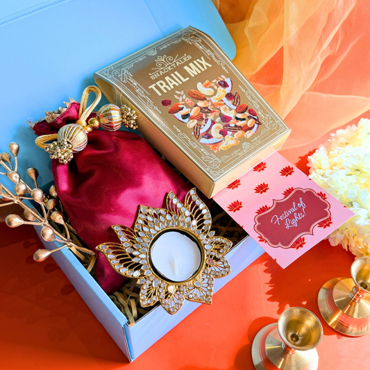 Pink Momo Box
