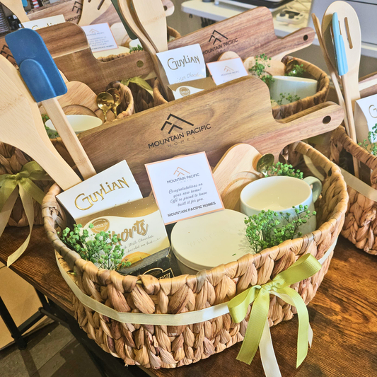 Home Closing Hamper for Mountain Pacific